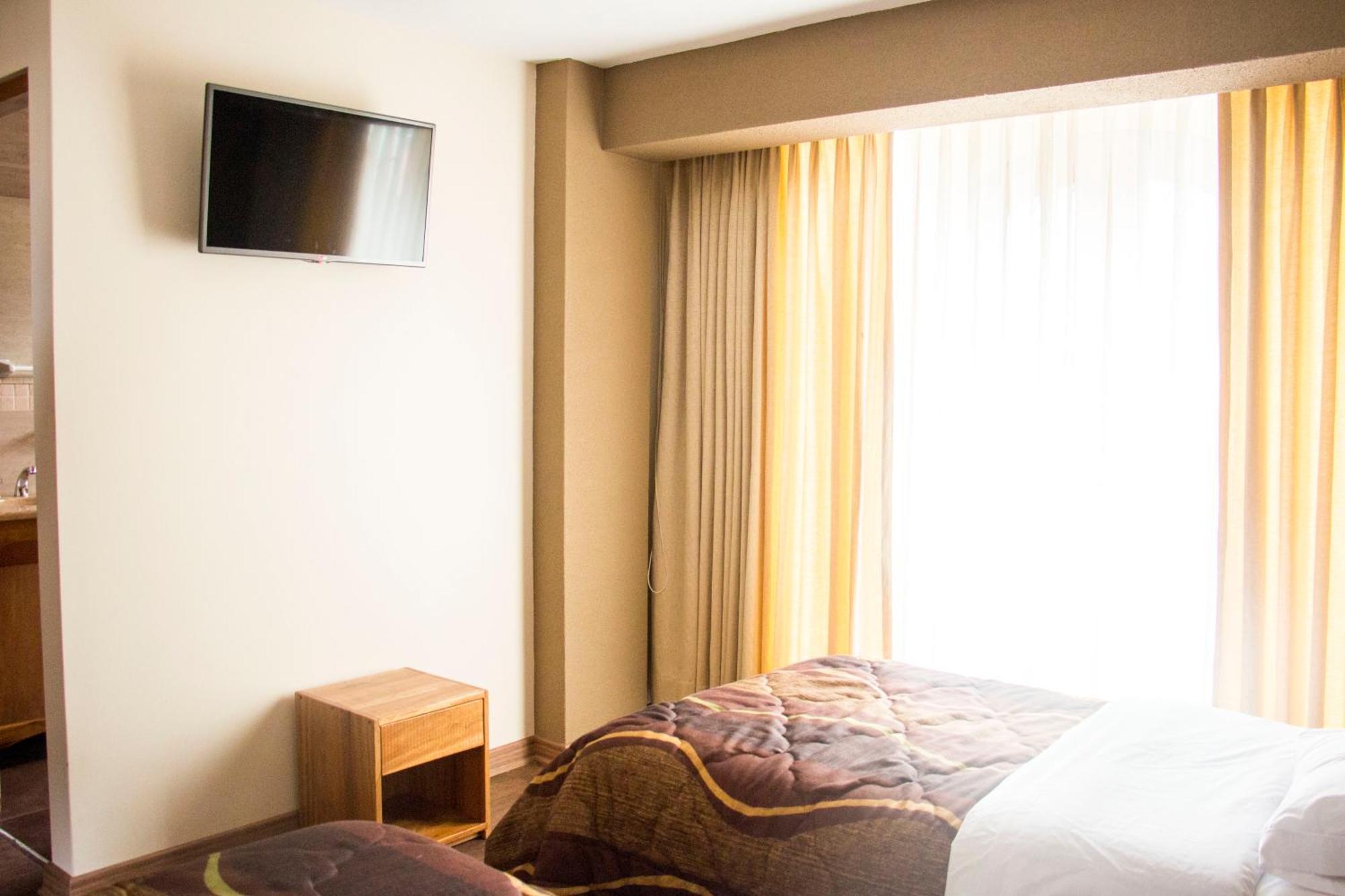 Hotel Suiza Peruana Huaraz  Værelse billede