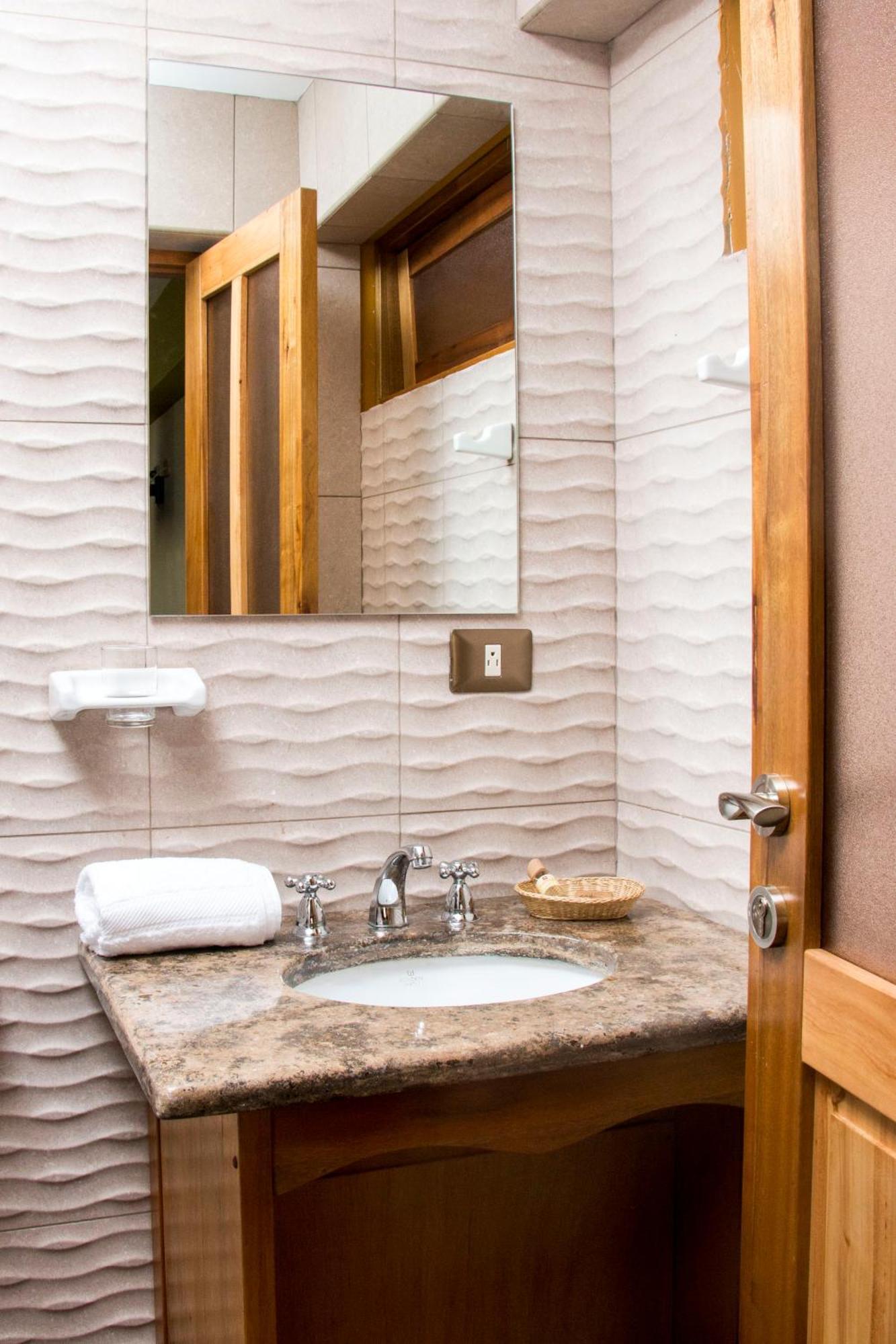 Hotel Suiza Peruana Huaraz  Værelse billede