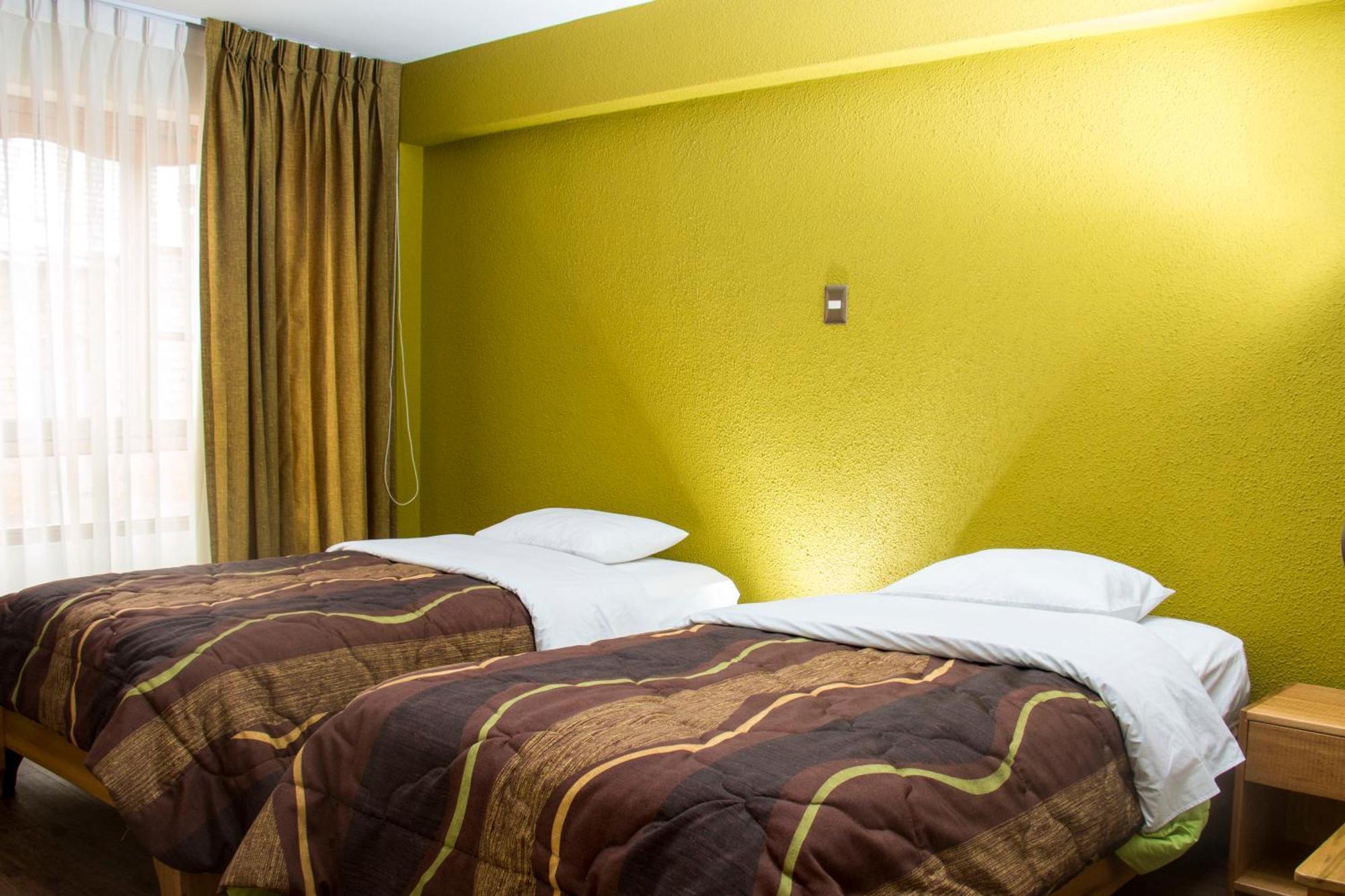 Hotel Suiza Peruana Huaraz  Værelse billede